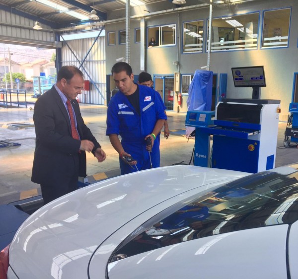 Subsecretario Domínguez en lanzamiento de Revisión Técnica digital