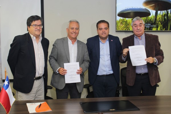 Autoridades firmaron protocolo de acuerdo que permitirá contar con mejoras en el transporte público de Tomé