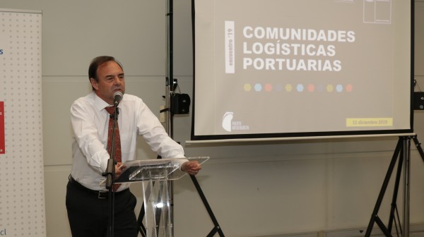 Subsecretario Domínguez en su exposición