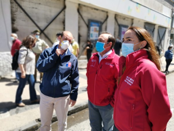 Subsecretario Domíngues junto al Intendente Arrau y Seremitt Kopplin