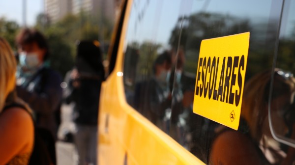 Retorno a clases: Paula Flores detalla recomendaciones de seguridad y protocolo sanitario que rige para el transporte escolar