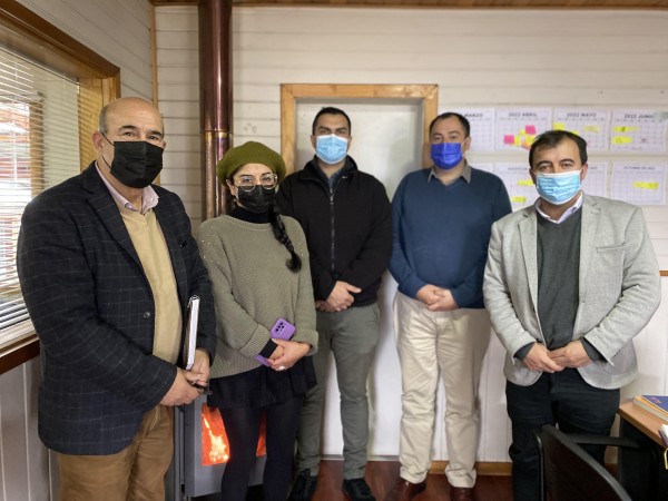 SeremiTT Pablo Joost con comunidades, gremios y alcaldes de Palena